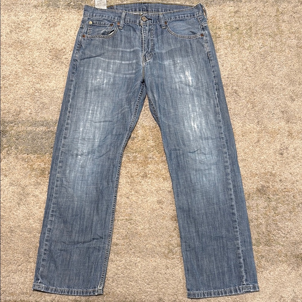 Vintage looking Levi Jeans